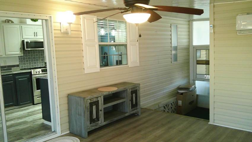 1224 Las Brisas a Winter Haven, FL Mobile or Manufactured Home for Sale